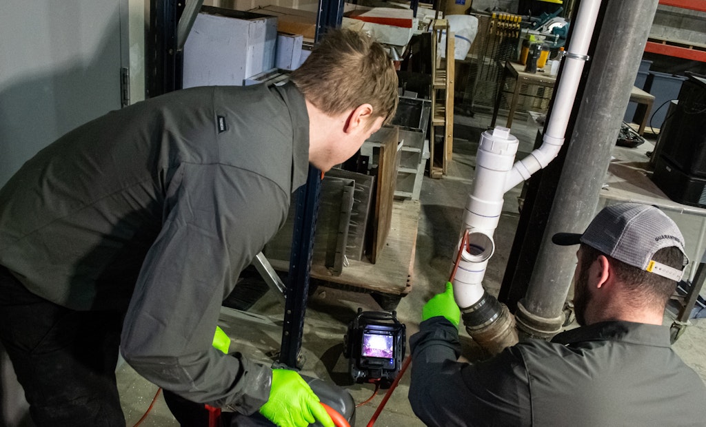 https___www.cleaner.com_uploads_images_colin_the_plumber-0349_241011_071102 plumbing services in orihuela costa , drain unclogging